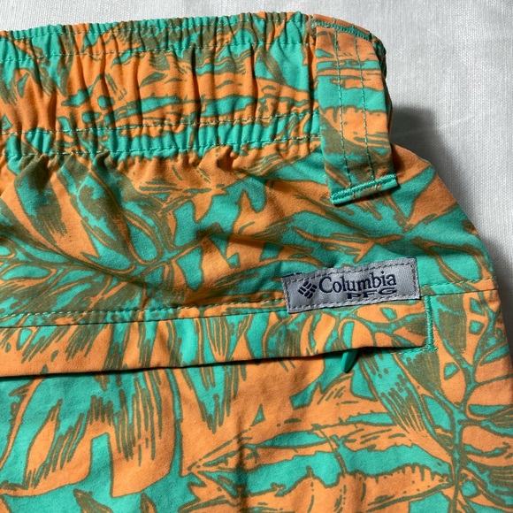 Columbia PFG Super backcast water shorts electric turquoise Hawaiian print L - Picture 9 of 10